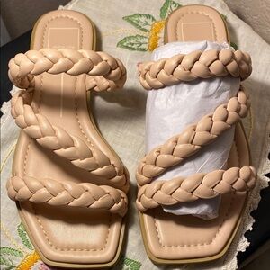 Dolce Vita Tan Leather Braided Sandals Minimalist Design